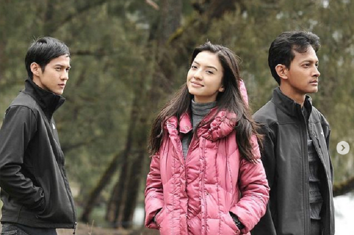 Raline Shah Pemain Film 5CM Kini Kembali Berakting di Webseries Dating Queen