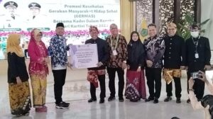 Peringati Hari Kartini, Pemkab Sidoarjo Mengajak Kader Kesehatan Turunkan Stunting