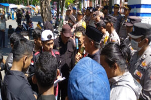 Formasa Unras ke DPRD Sampang, Mereka Menuntut Tanggung Jawab Soal Dana Pinjaman Pemkab
