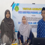 Pengurus Himpaudi Kabupaten Sampang saat melakukan pendampingan pada lembaga PAUD yang melakukan visitasi akreditasi.