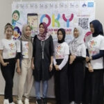 Direktur Plato Foundation Dita Amalia bersama Duta OKY