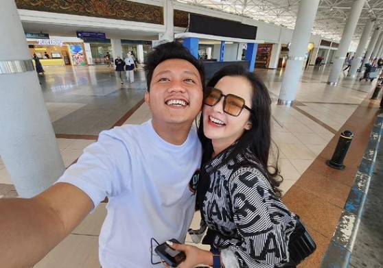 Bella Bonita Istri Denny Caknan Dikabarkan Pernah Jadi Simpanan Pria Beristri