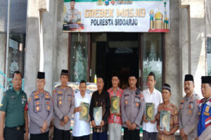 Polresta Sidoarjo Grebek Masjid As Syuhada Balongbendo 