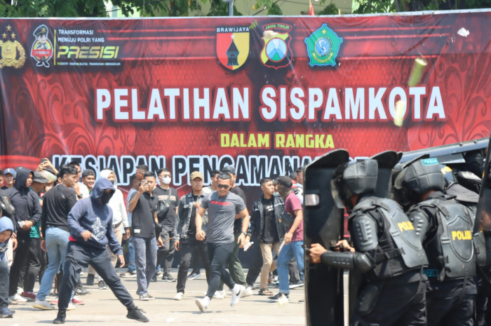Gelar Simulasi Sispamkota, Polda Jatim Semakin Siap Amankan Pemilu 2024