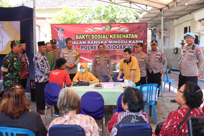 Polresta Sidoarjo Gelar Minggu Kasih di GPDI Ekklesia