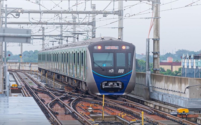 Cara Naik MRT Jakarta Hingga Tips Membeli Tiketnya