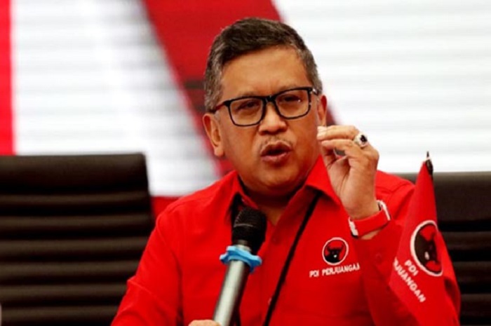 Hasto Kristiyanto yakin kalau Wali Kota Solo Gibran Rakabuming Raka masih satu komando.