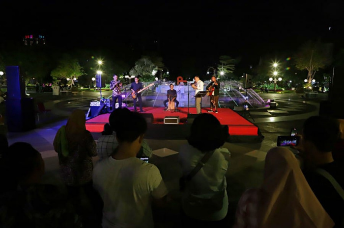 Setiap Akhir Pekan, Pemkot Surabaya Gelar Live Musik di Taman Surya