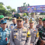 Wakapolresta Sidoarjo AKBP Deny Agung Andriana bersama TNI, Satpol PP dan Dinas Perhubungan dalam Gelar Pasukan Operasi Zebra Semeru 2023 di Mako Polresta Sidoarjo