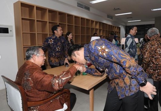Ketua Majelis Tinggi Partai Demokrat, Susilo Bambang Yudhoyono (SBY), mengakui partainya keliru ambil keputusan.