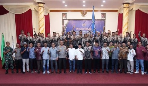 PWI Pasuruan Periode 2023-2026 Resmi Dilantik, Lutfil Hakim: Harus Didorong Uji Kompetensi