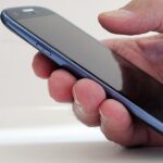Manfaat Mode Gelap di Handphone