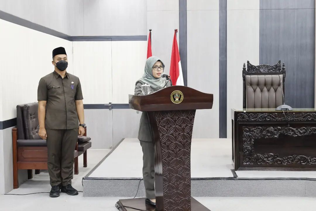 Bupati Blitar, Rini Syarifah menyampaikan Rancangan Peraturan Daerah (Raperda) Perubahan APBD PKabupaten Blitar 2023.