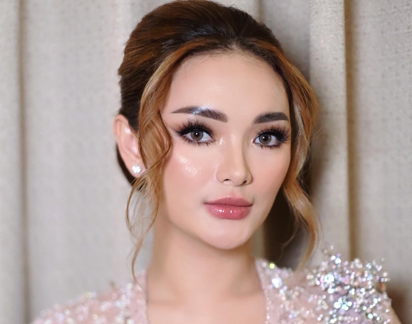 Suami pedandut Zaskia Gotik dikabarkan dipanggil oleh Komisi Pemberantas Korupsi (KPK)