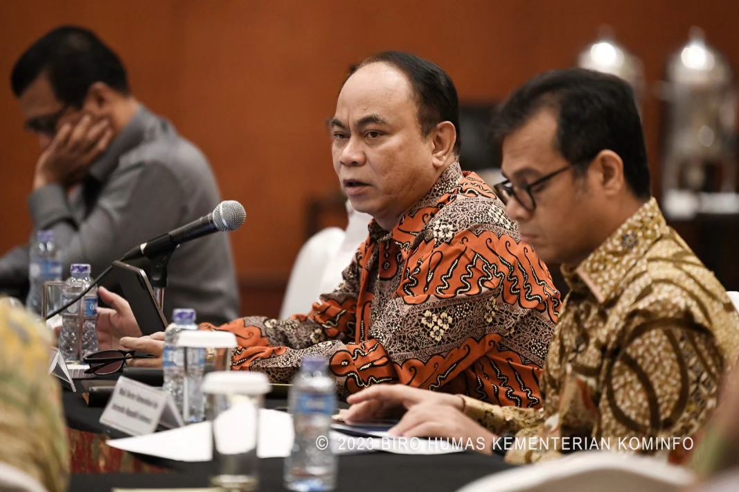 Menteri Komunikasi dan Informatika (Menkominfo) Budi Arie Setiadi menyebut kalau perputaran uang judi online di Indonesia