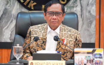 Mahfud MD, Menkopolhukam secara resmi diumumkan sebagai cawapres Ganjar Pranowo