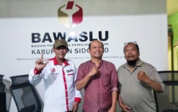 Wakil Bupati LIRA Sidoarjo Kasan Munasir S.H. laksanakan Sinergitas LSM LIRA dan Bawaslu Sidoarjo Awasi Penyelenggaraan Pemilu 2024