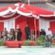 Dalam upacara peringatan Hari Jadi ke 78 Provinsi Jawa Timur, Bupati Blitar Rini Syarifah bertindak sebagai inspektur.