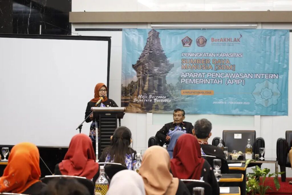 Bupati Blitar Buka Bimtek Peningkatan SDM APIP