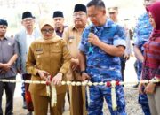 Bupati Blitar Potong Pita Peresmian Pangkalan Udara Abdulrachman Saleh Bupati Blitar Potong Pita Peresmian Pangkalan Udara Abdulrachman Saleh