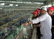 Selain Adu Kemampuan di AHM Best Student, Para Peserta Diajak Lihat Proses Produksi