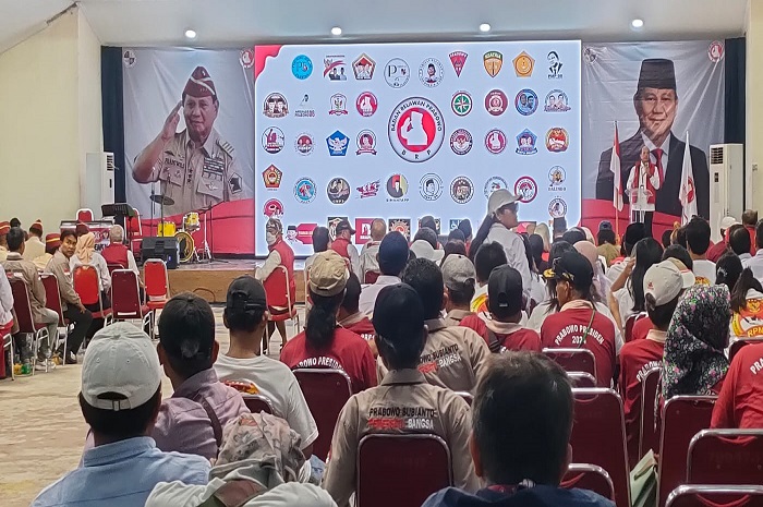 adan Relawan Prabowo (BRP) menggelar Rapat Akbar yang dihadiri seluruh elemen dan perwakilan organisasi serta organ relawan dari seluruh Indonesia