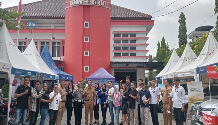 Tingkatkan Pajak, Samsat Boyolali Bagi-bagi Esteh Jumbo Hingga Pameran Kendaraan