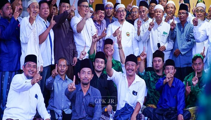 Masyayikh Sarang Rembang Ajak Para Mantan Kades dan Tokoh mMasyarakat Dukung AMIN