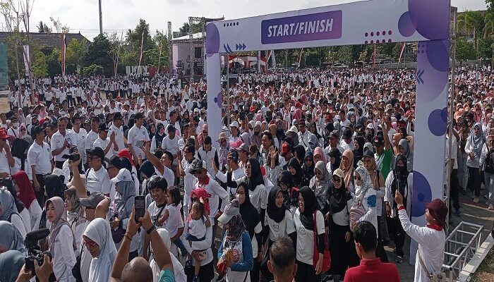 Ribuan Guru di Boyolali Ikuti Jalan Sehat HUT Guru