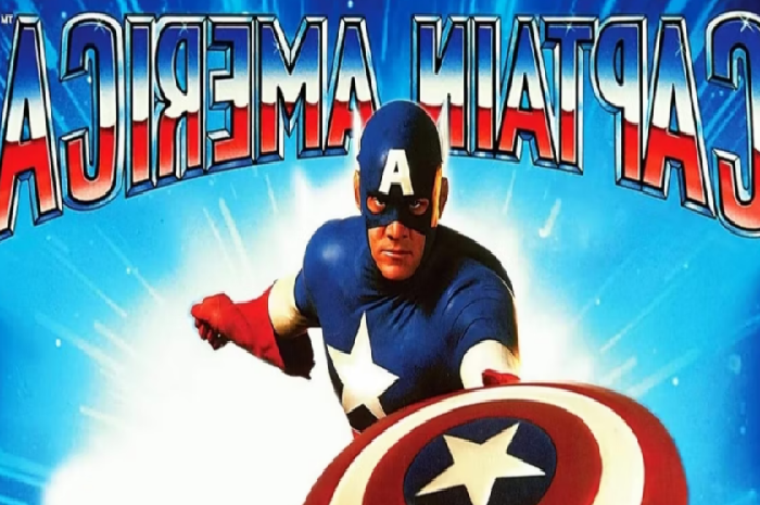 Sebagian besar penggemar Marvel's Captain America akan mengasosiasikan Chris Evans dengan karakter tersebut, tetapi dia bukanlah satu-satunya orang yang pernah memainkan simbol kebebasan.