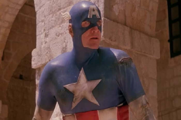 Skor Rotten Tomatoes Captain America 1990