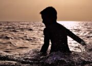 Makna dan Arti Mimpi Mandi Menurut Primbon Jawa