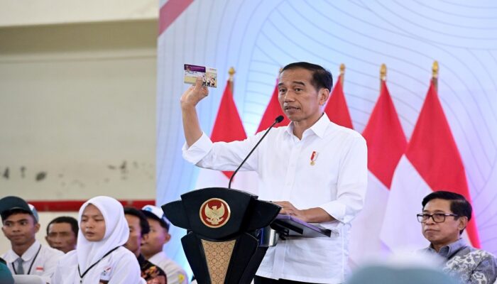 Jokowi Kumpulkan Para Menteri Bahas Persiapan Indonesia Masuk OECD