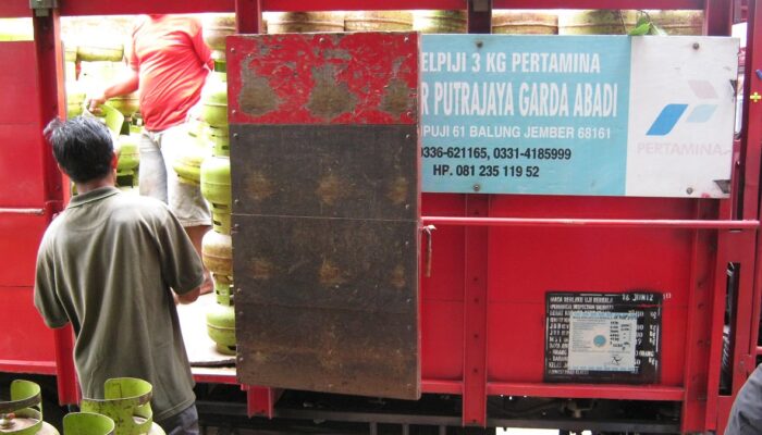 Optimalisasi Subsidi Elpiji: KTP dan KK Sebagai Solusi Tepat Sasaran