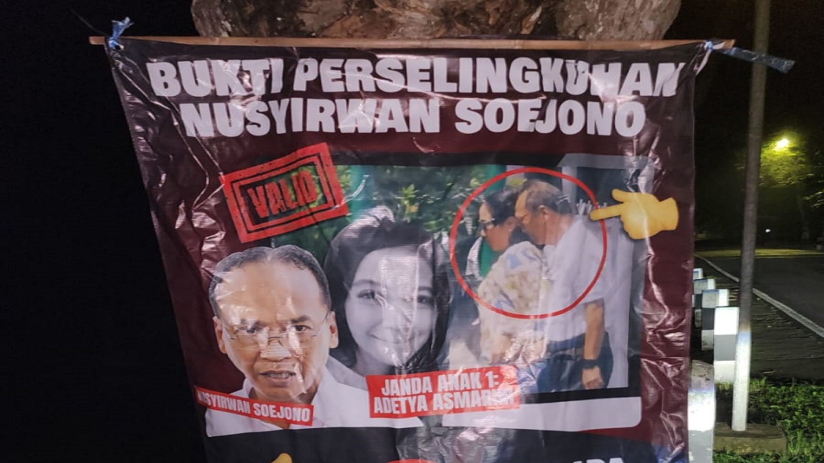 Spanduk Diduga Berisi Isu Perselingkuhan Caleg DPR RI dari PDIP Beredar di Magelang