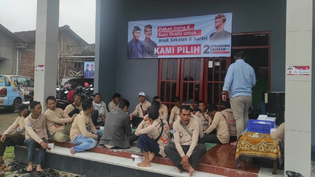 Dukung Prabowo-Gibran Sebagai Presiden, Ketua Umum DPP Tani Merdeka Kunjungi Sejumlah Posko di Jawa Tengah