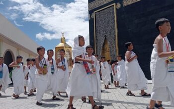 Ratusan Siswa SD Muhammadiyah Tonggalan Klaten Gelar Wisata Edukasi Religi di Boyolali