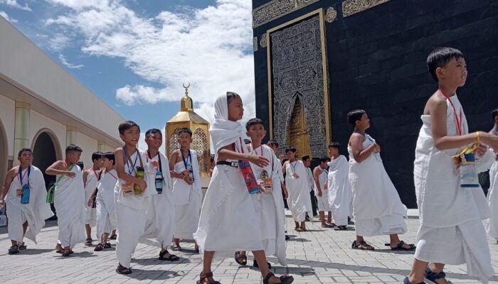 Ratusan Siswa SD Muhammadiyah Tonggalan Klaten Gelar Wisata Edukasi Religi di Boyolali