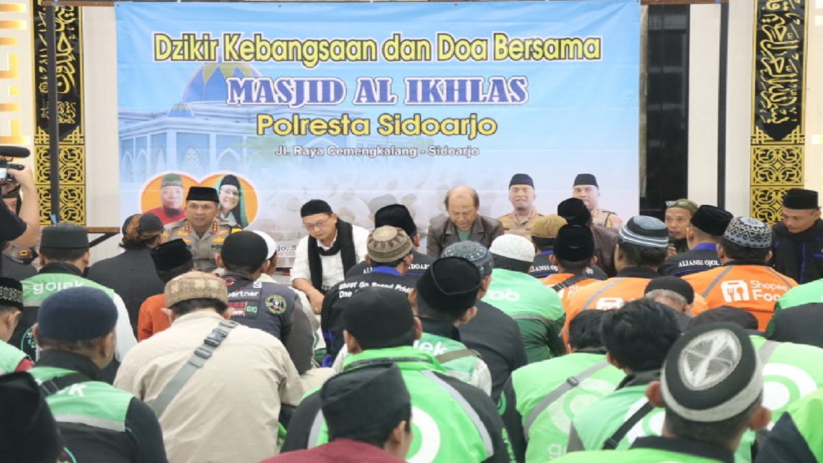 Aliansi Ojol Sidoarjo Bersama Polresta Sidoarjo Gelar Dzikir Kebangsaan