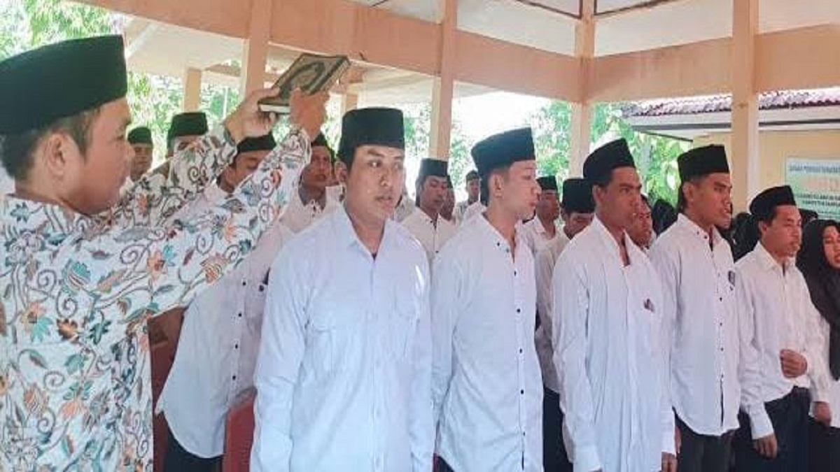 Lantikan 19.082 Anggota KPPS, KPU Sampang Siap Sukseskan Pemilu 2024