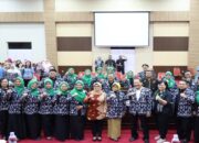 Bupati Blitar Rini Syarifah Pimpin Pelantikan Pengurus Cabang IAI: Wujudkan Apoteker Berkualitas