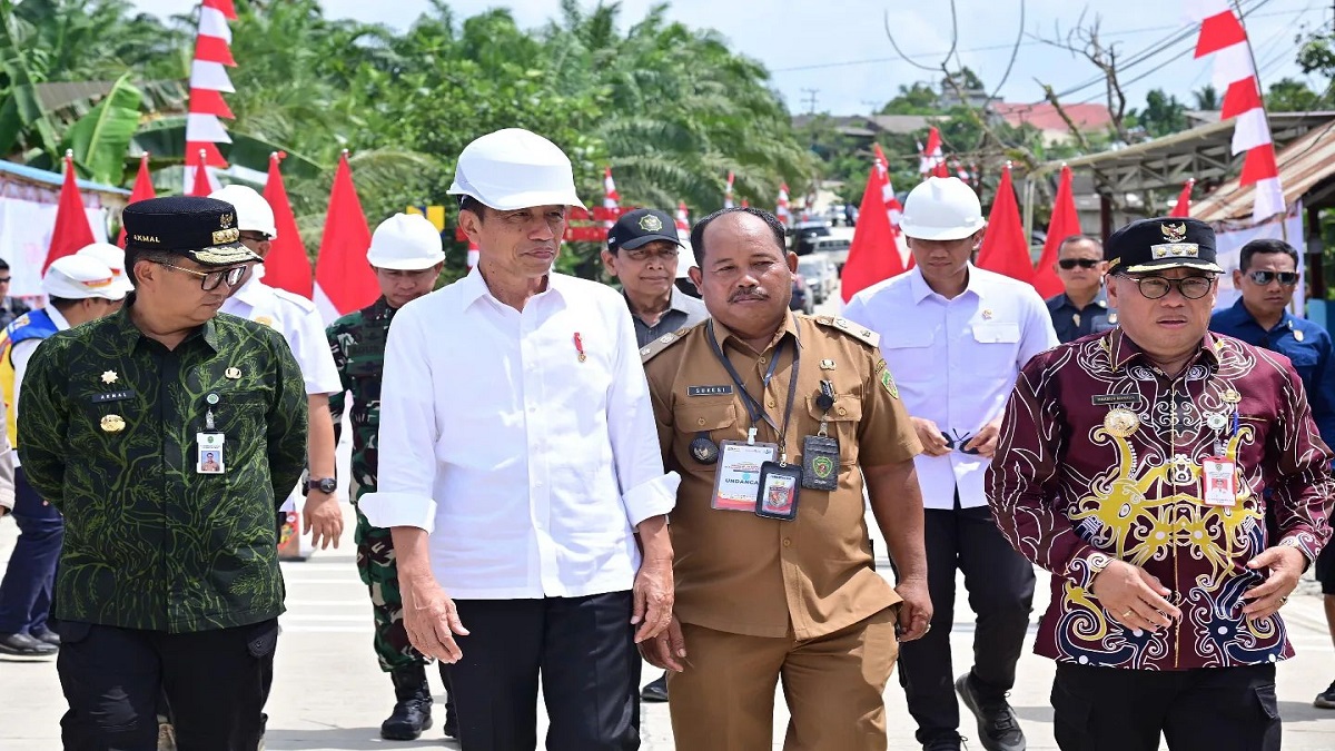 Pertamina Akan Umumkan Harga BBM Terbaru, Jokowi: Tidak Ada Kenaikan