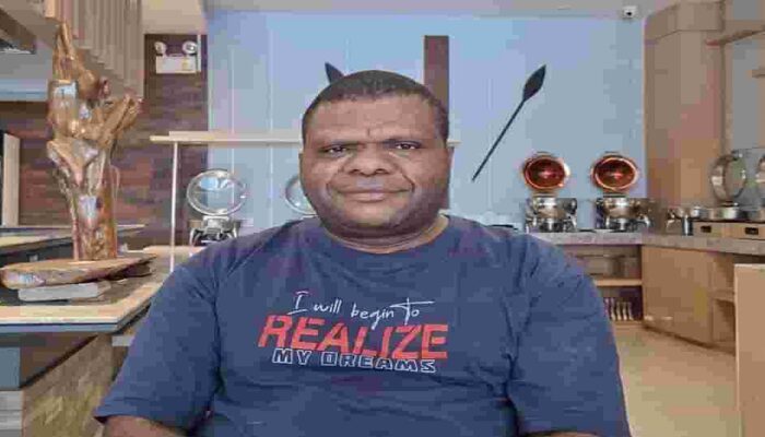 Kritik Pedas Laurensius Kadepa Anggota DPR Papua Terhadap Penanganan Demo di Nabire