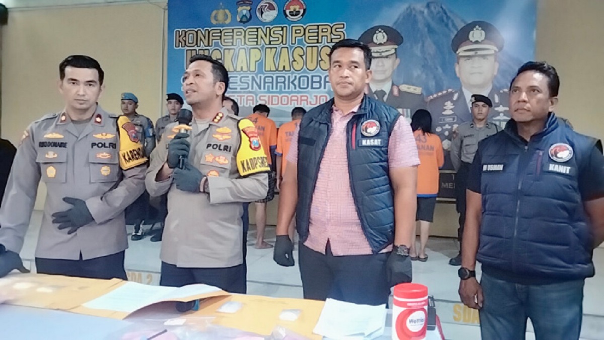 Akibat Konsumsi Narkoba, Sopir Truk Nyaris Tabrak Polisi di Sidoarjo