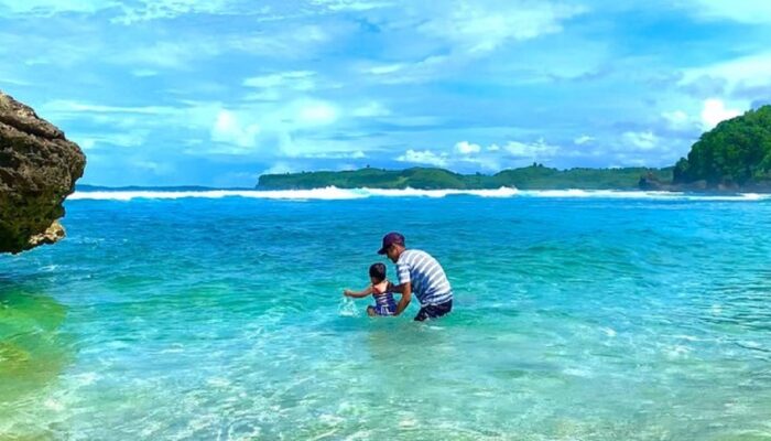 Hanya Seseram Namanya, Pantai Pasetran Gondo Mayit Blitar