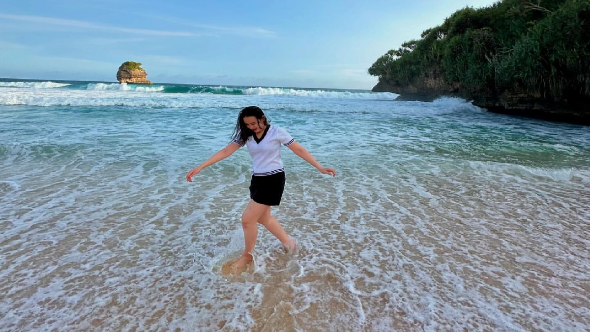 Wisata Blitar, Pantai Pudak Yang Viral