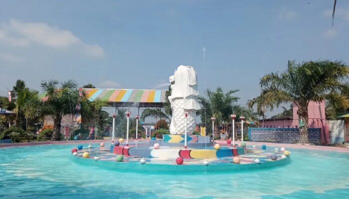 Dunia Pelangi, Wisata Blitar dengan Konsep Wana-warni