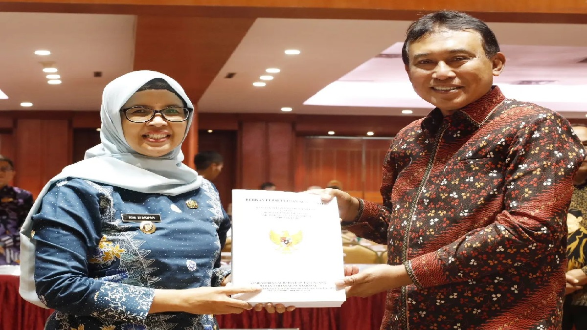 Bupati Blitar Paparkan RDTR WP Wlingi dan RDTR WP Srengat Saat Rakor Linsek Bersama Dirjen Tata Ruang