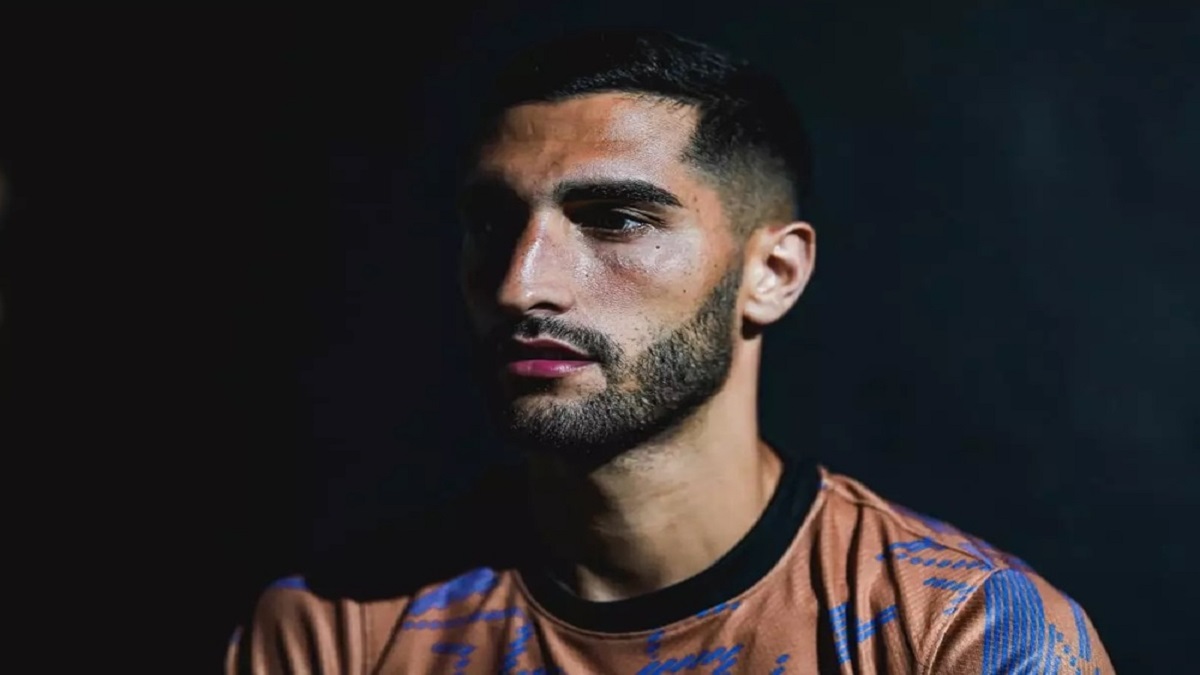 Angelo Meneses Bergabung dengan Dewa United FC: Kekuatan Baru untuk Skuad Jan Olde Riekerink