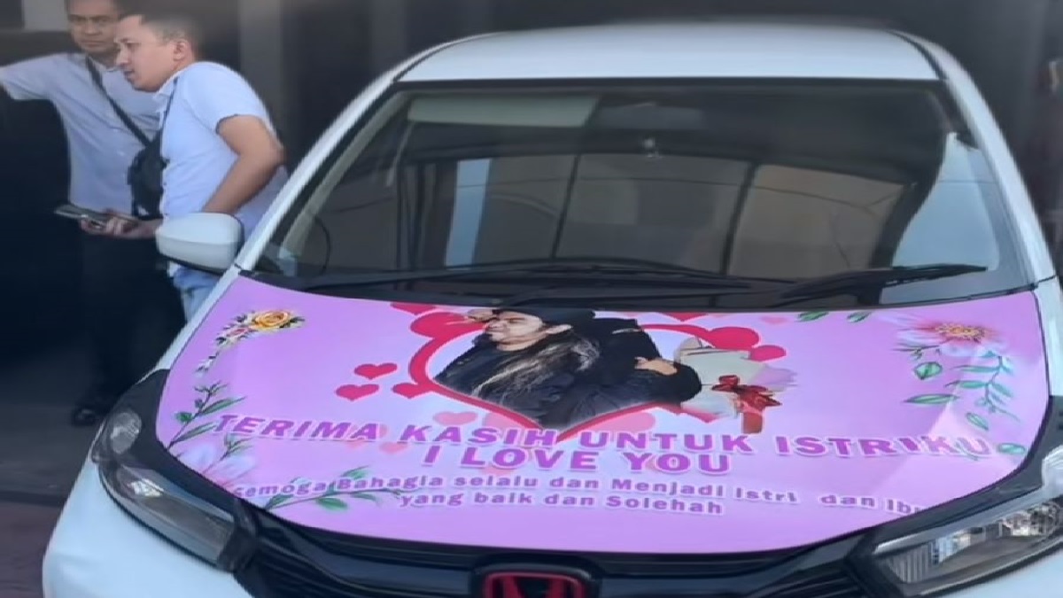 PN Blitar Vonis Bebas Gus Samsudin Hingga Bisa Beli Mobil, Netizen: Penjara nya seperti hotel?